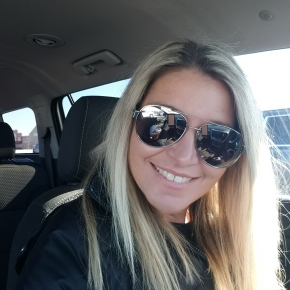 Meet your Posher, Jamie - Picture 1 of 1